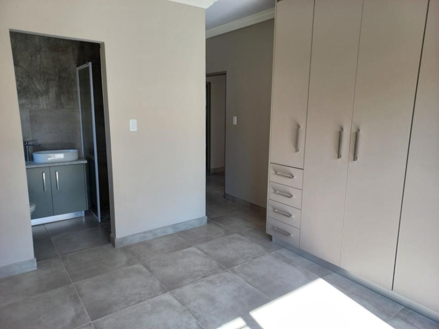 2 Bedroom Property for Sale in Die Bult Western Cape